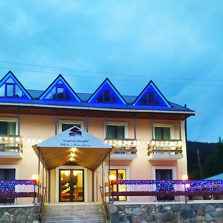 Hotel White Mountains • Თეთრი Მთები Μέστια Εξωτερικό φωτογραφία